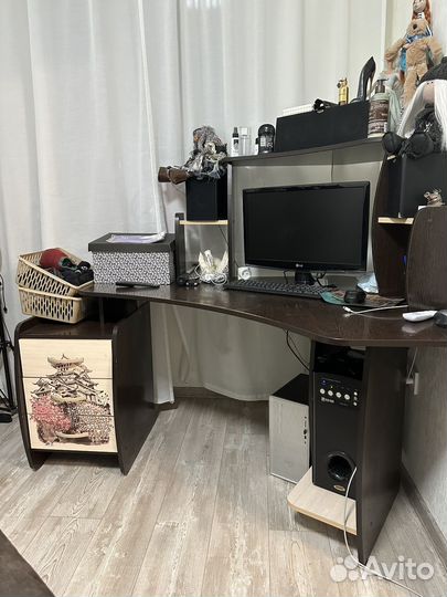 Компьютерный стол бу