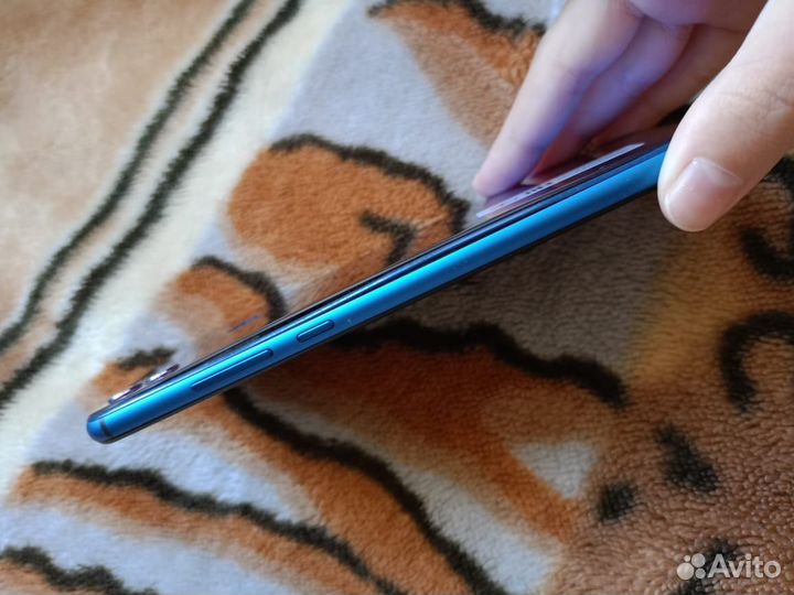 Телефон honor 8х