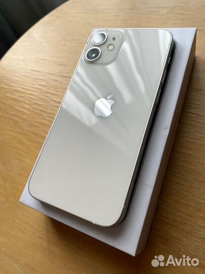 iPhone 12 mini, 64 ГБ