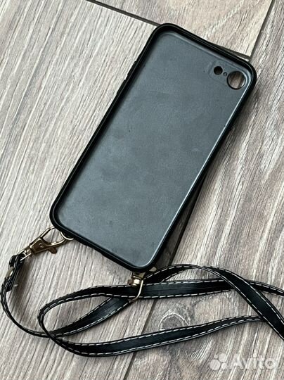 Чехол brandmania для iPhone se 2020 на ремешке
