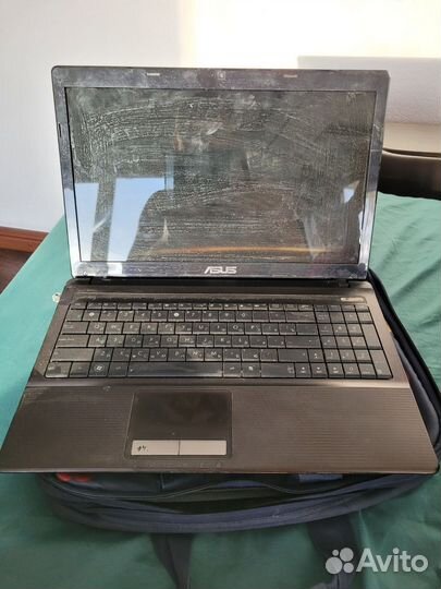 Ноутбук asus