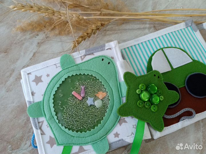 Развивающая книжка из фетра