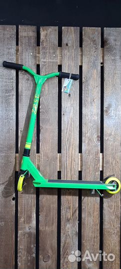 Трюковой самокат