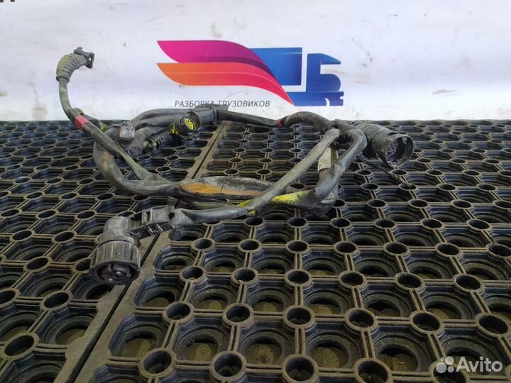 Проводка фар правая Daf XF105