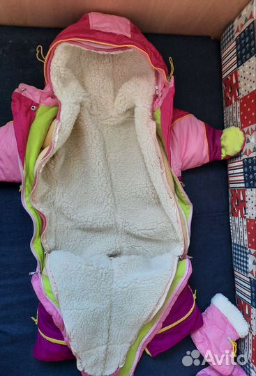 Зимний комбинезон для девочки