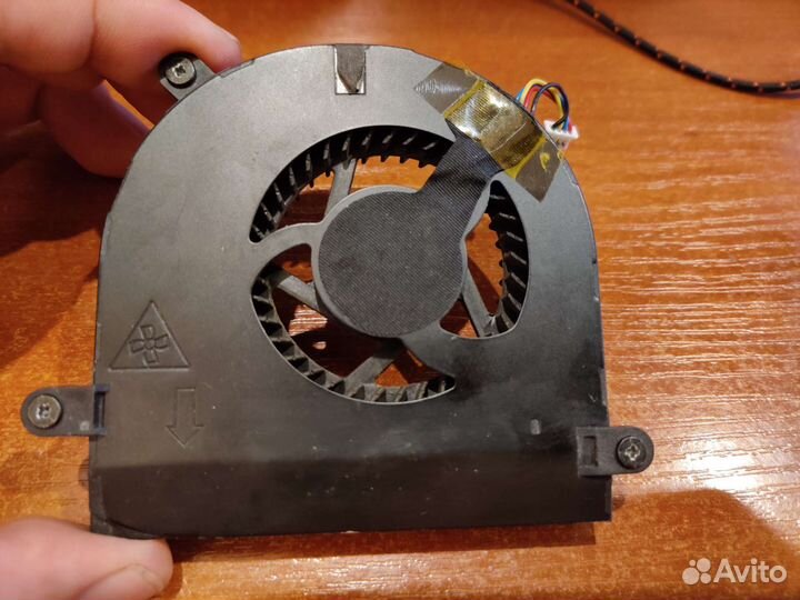 Кулер для ноутбука dell alienware M17X R3 R4