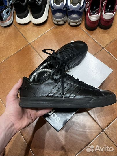 Кроссовки adidas neo
