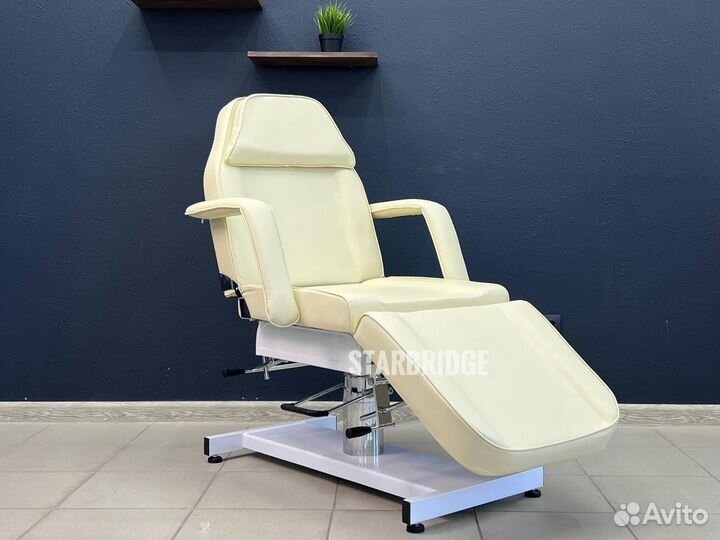 Косметологическая кушетка