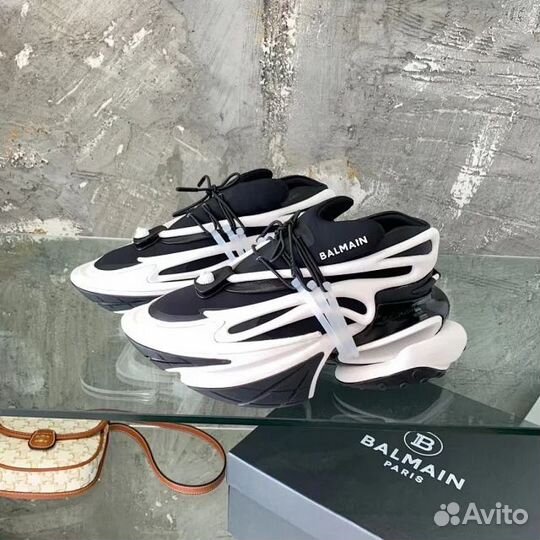 Кроссовки Balmain Unicorn, б/у