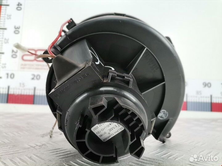 Моторчик печки для Opel Astra G 93191900