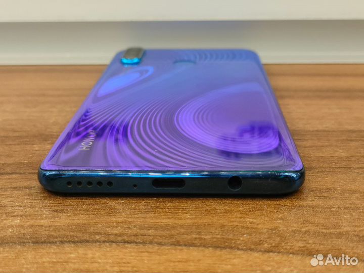 HONOR 20s, 6/128 ГБ