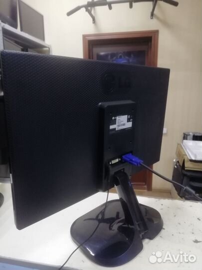 Монитор lg 20 дюймов