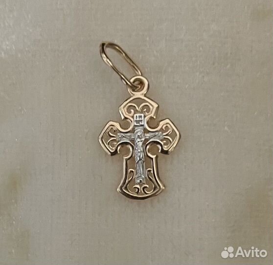 Подвеска золотая Крестик
