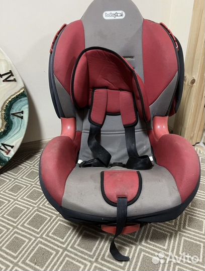 Автомобильное кресло