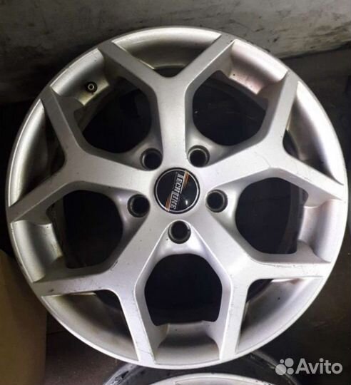 Литые диски r16