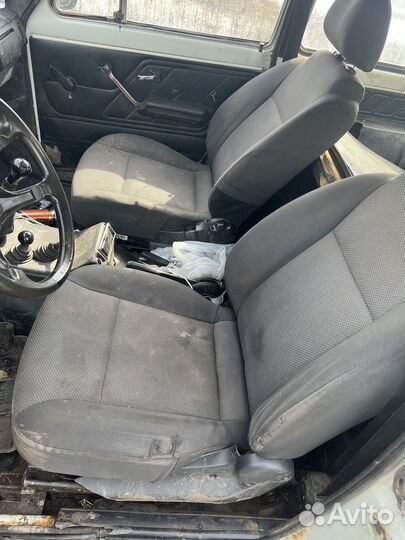 Нива в полный разбор