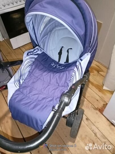 Продам коляску Zippy 2в1