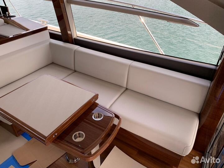 Моторная яхта Princess F62 (019)