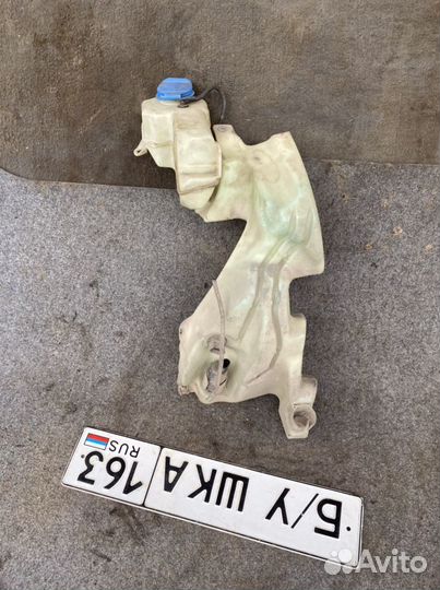 Бачок омывателя audi a4 b7