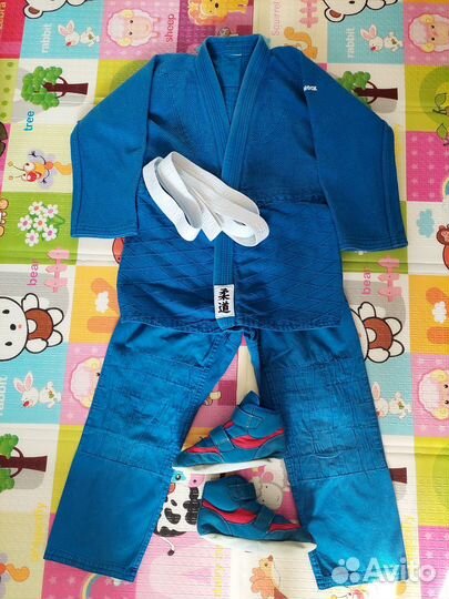 Кимоно для дзюдо Decathlon на рост 140