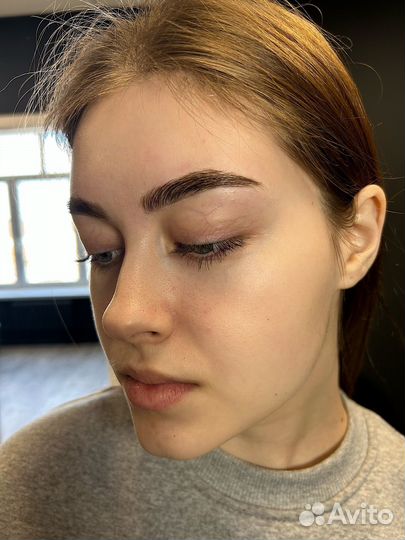 Мастер бровист