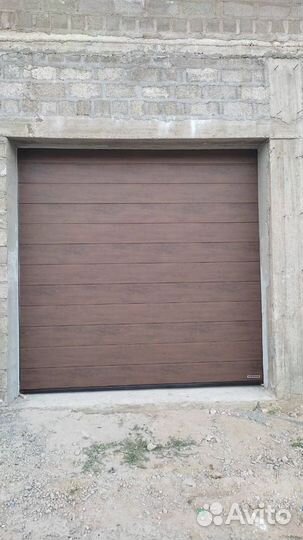Секционные ворота Doorhan