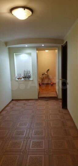 Коттедж 477 м² на участке 30 сот.