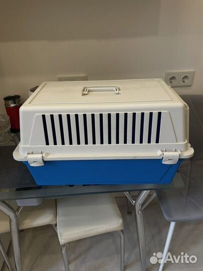 Переноска для кошек и собак