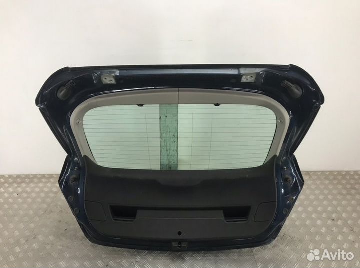 Крышка багажника Opel Astra J (2010-2017)