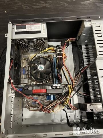 Системный блок и монитор