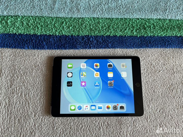 iPad mini 3 состояние на 5+ Wi-Fi + Cellular