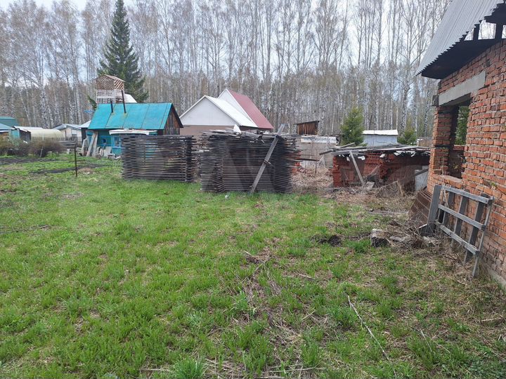 Дом 100 м² на участке 10,2 сот.