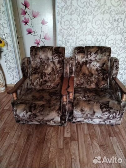 Диван раскладной с креслами