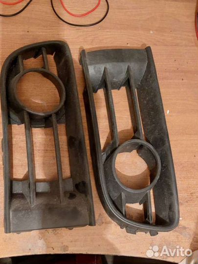 Vw polo 9n, решетки в бампер