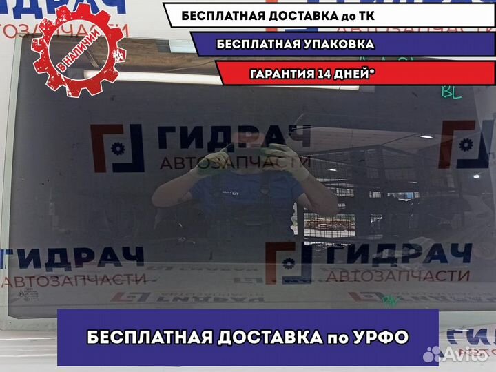 Стекло двери задней левой Audi Q7 4L0845025. Много