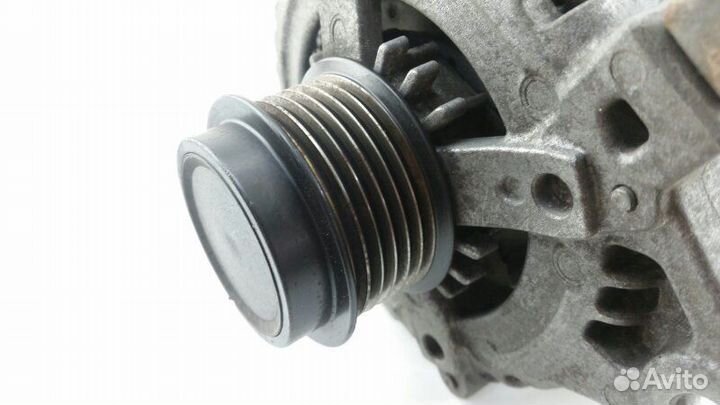 Генератор Toyota Voxy ZRR75 3zrfae 2009