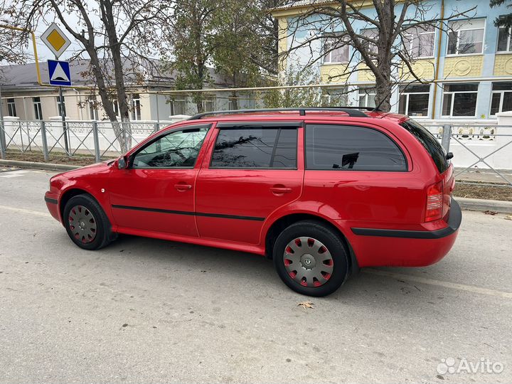 Skoda Octavia 1.6 МТ, 2007, 267 000 км