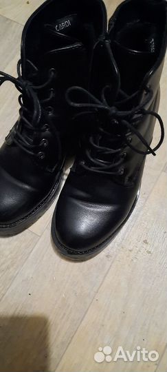 Ботинки женские 37 размер бу