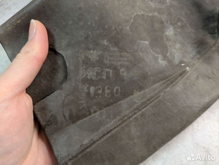 Перчатка электромонтёра правая