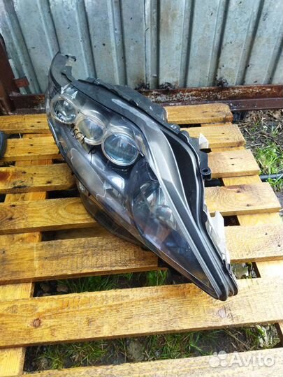 Фара правая Lexus 450H донор