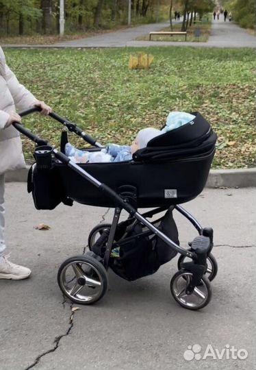 Коляска 3 в 1