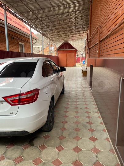 Дом 185 м² на участке 4,43 га