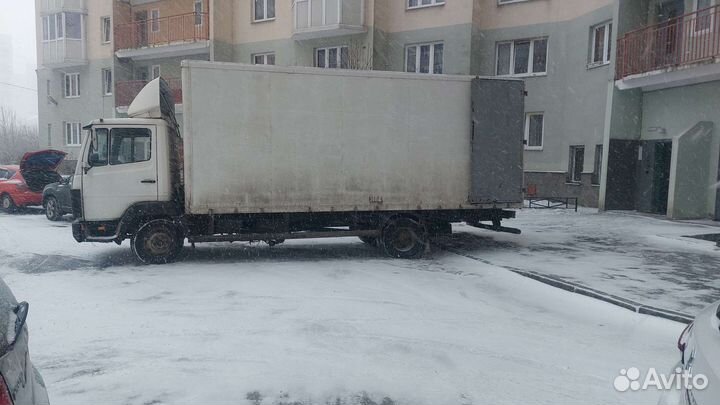 Mercedes-Benz 814, 1998