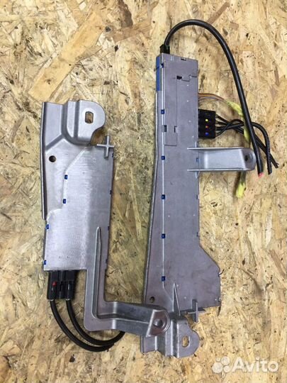 Антенна Mercedes w219