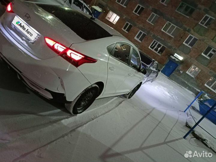 Hyundai Solaris 1.6 AT, 2020, 234 880 км