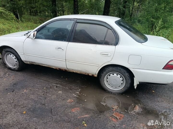 Toyota Corolla 1.3 AT, 1994, битый, 55 555 км