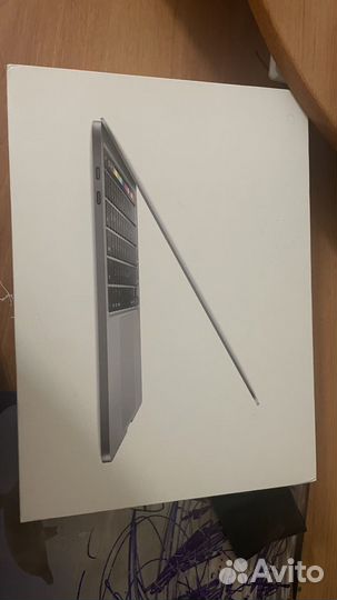 Macbook pro 13 2020 i5 16gb 512