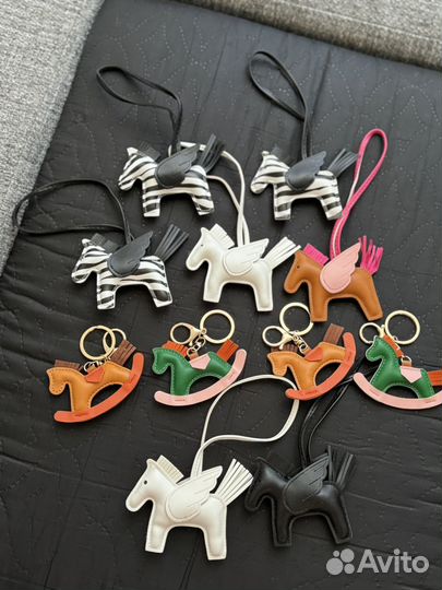 Брелок лошадка обвес украшение на сумку