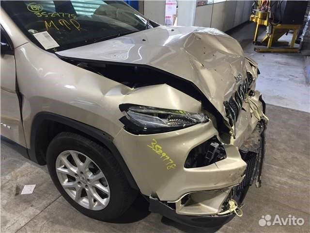 Разбор на запчасти Jeep Cherokee 2013