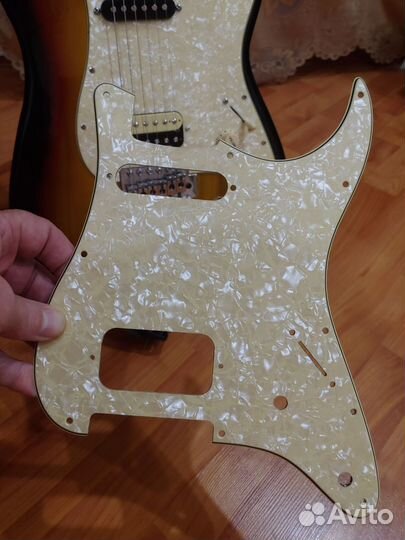 Пикгуард Fender Stratocaster H+S